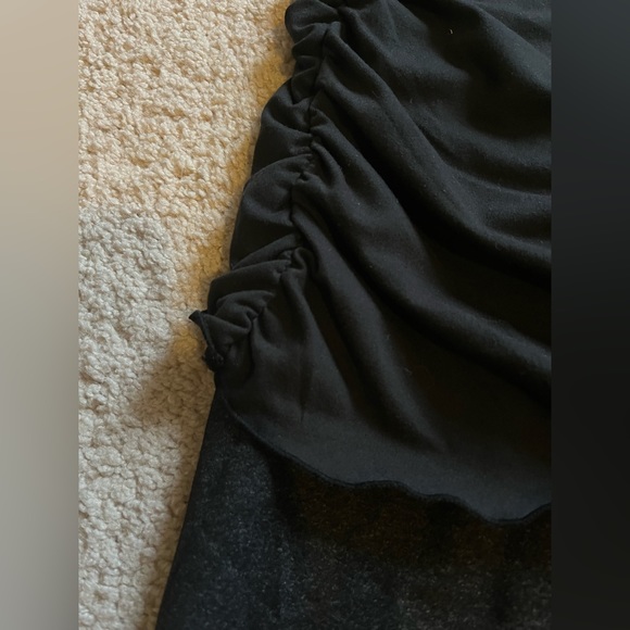 NWT Marika Heather Black Skirted Capri Leggings Ladies M ~ Rare! - Picture 3 of 6